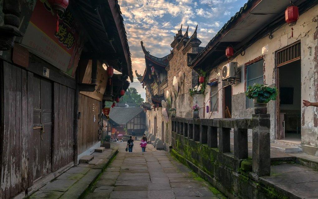 洗剪吹为什么越来越贵?消费者直呼:理发开始理不起了